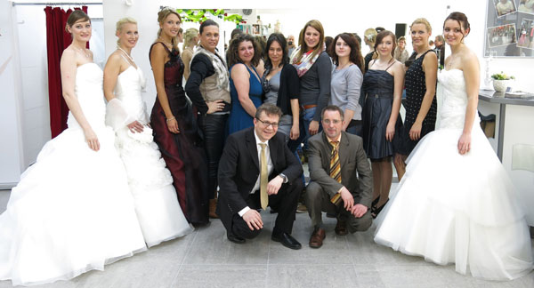Fai Braut und Abendmode Modenschau im April 2013 im weissen Hochzeitshaus